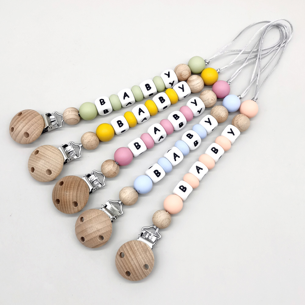 Baby Products To Gift - Klipsy do smoczków z imieniem, łańcuszki