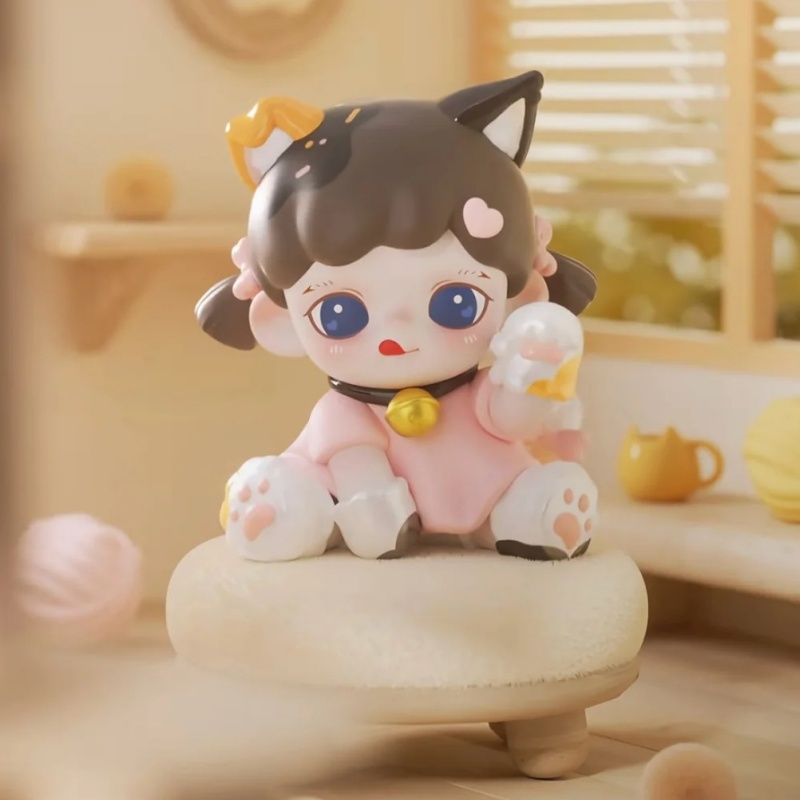 Baby Products To Gift - Oryginalna figurka Baby Zoraa z serii