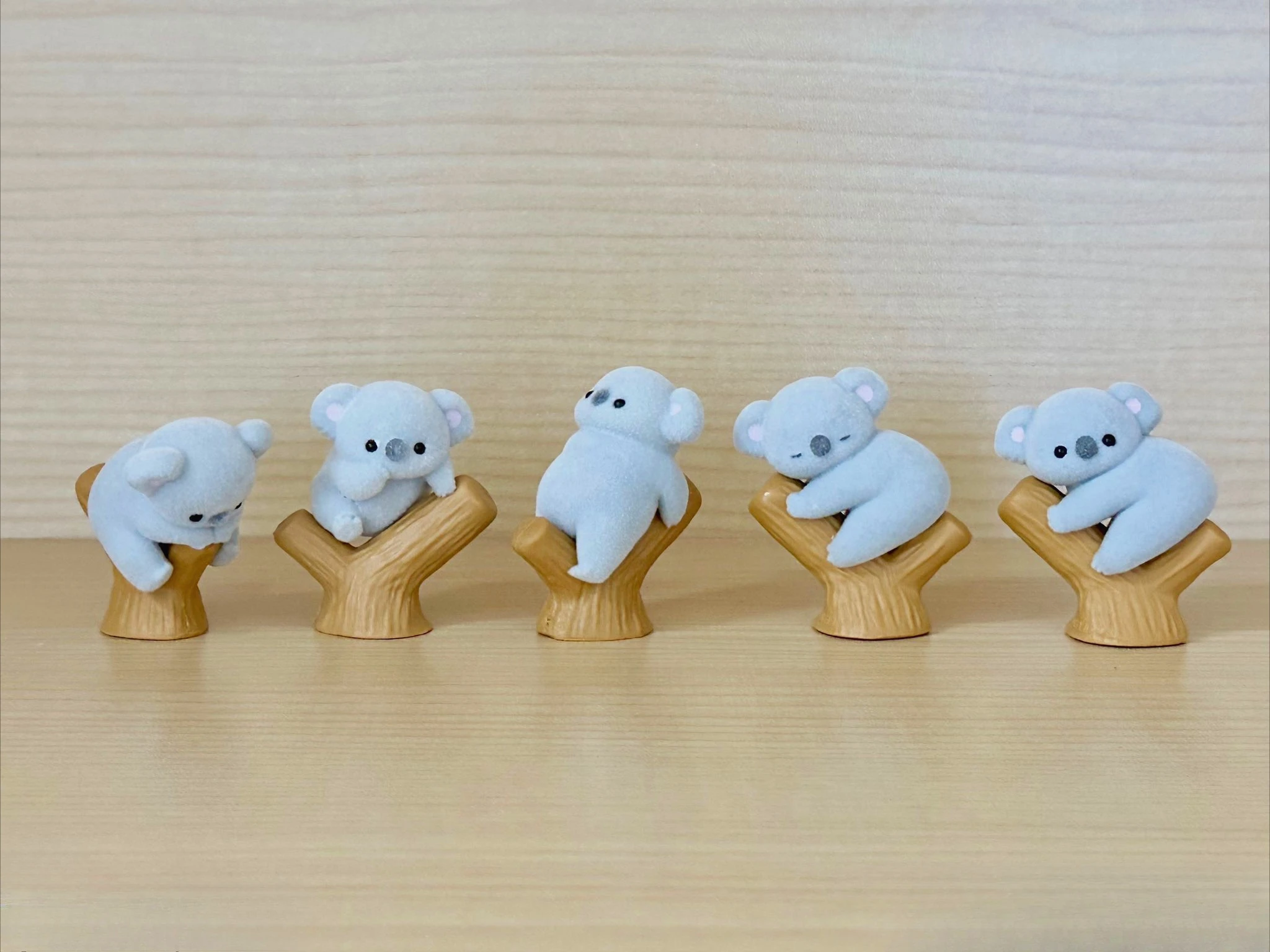 Zabawki kapsułkowe Yell, urocz – Baby Products In recenzja i cena