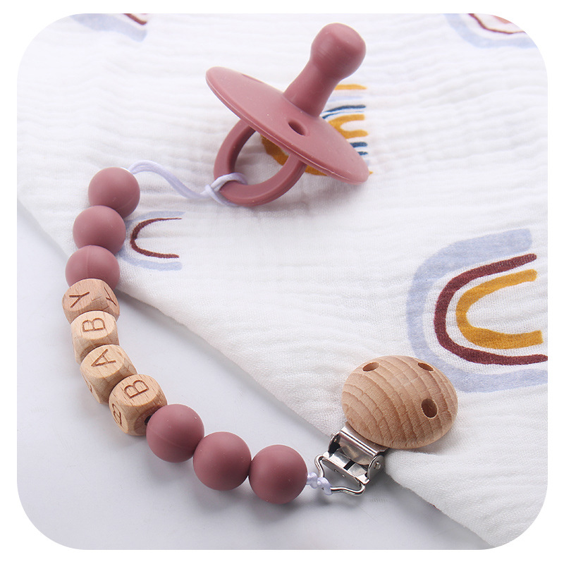 Nowe klipsy do smoczków dla ni – Baby Teethers recenzja i cena